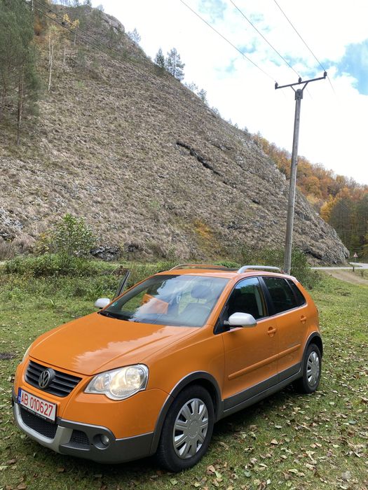 Volkswagen Cross Polo