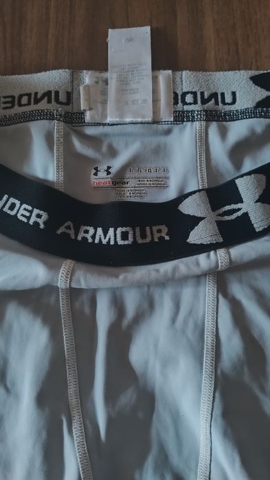 Colanți scurți Under Armour heatgear