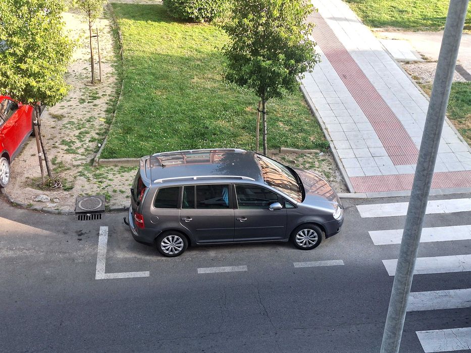 Volkswagen touran!