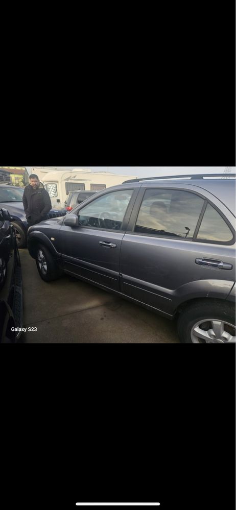 Kia sorento 2.5 CRDi 170 коня 2008г