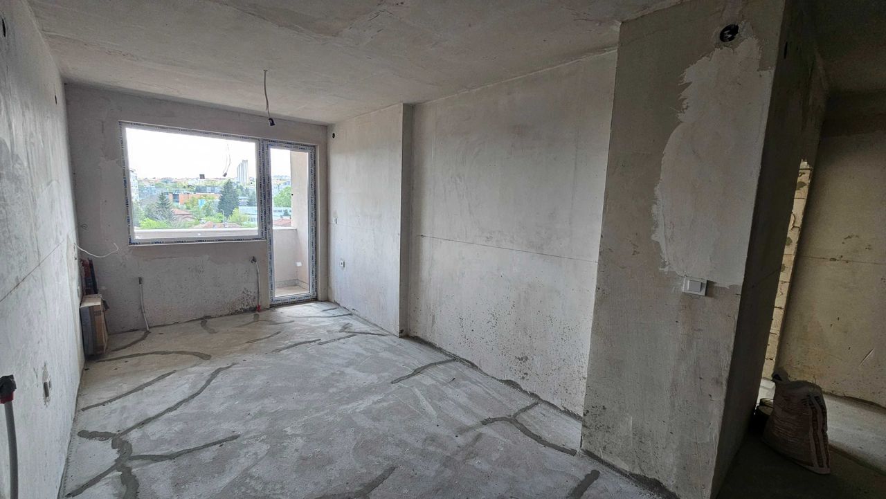 Продава се Двустаен апартамент в Разград, Бели Лом - 65 кв.м за 1326 €/кв.м - Снимка #3