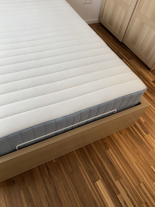 Легло MALM с топ матрак VALEVA комплект 140*200