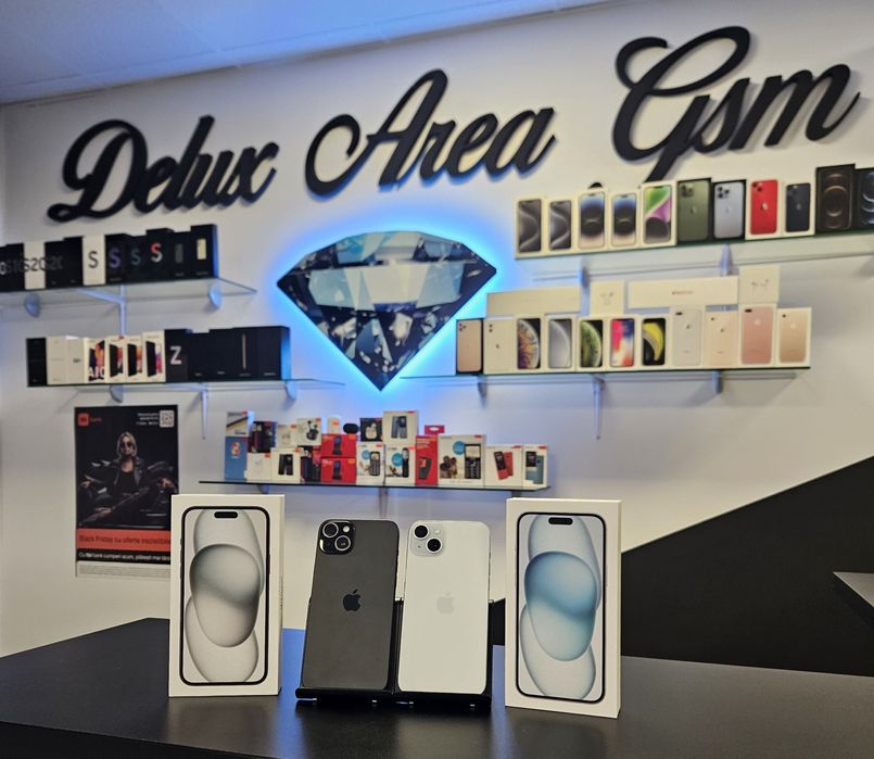Iphone 15 / Black/Blue / 128 GB / DeluxGSM