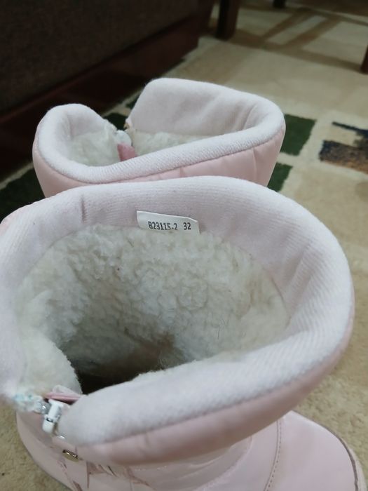 Продам сапоги "Совёнок" на девочку