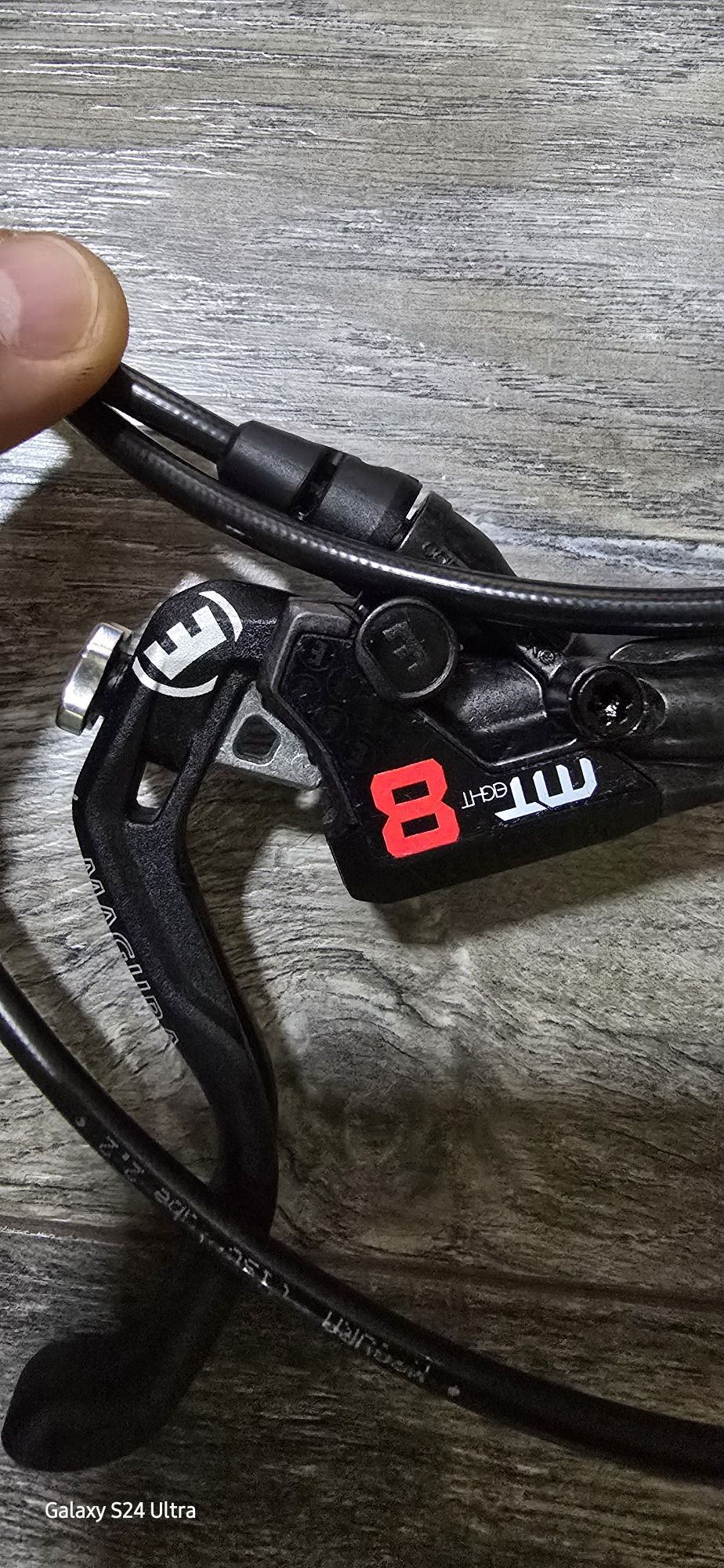 Нови спирачки сет MAGURA MT8 PRO