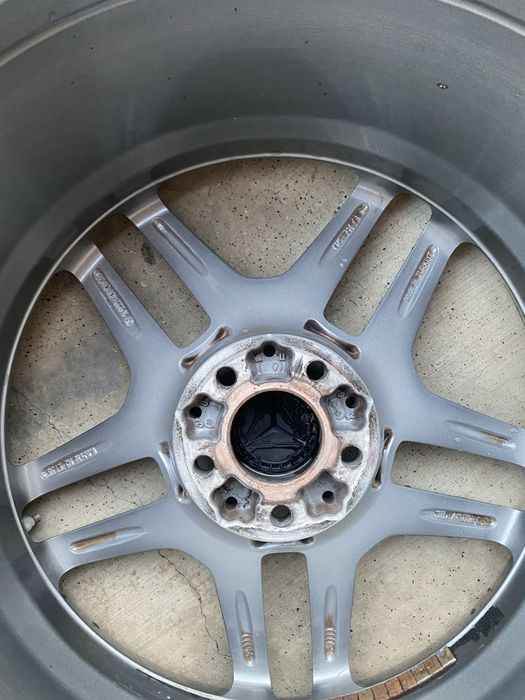 4бр лети джанти 19 цола за мерцедес/mercedes/ 5х112/ет.38/ц.отв.66.6/