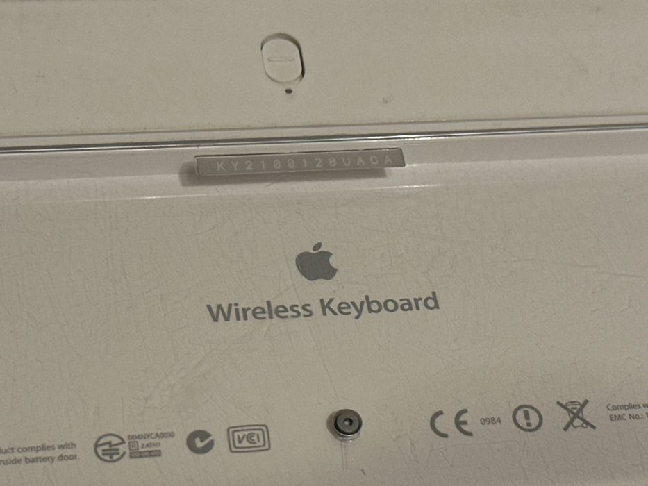 Apple Wireless Keyboard 2005 Functionala