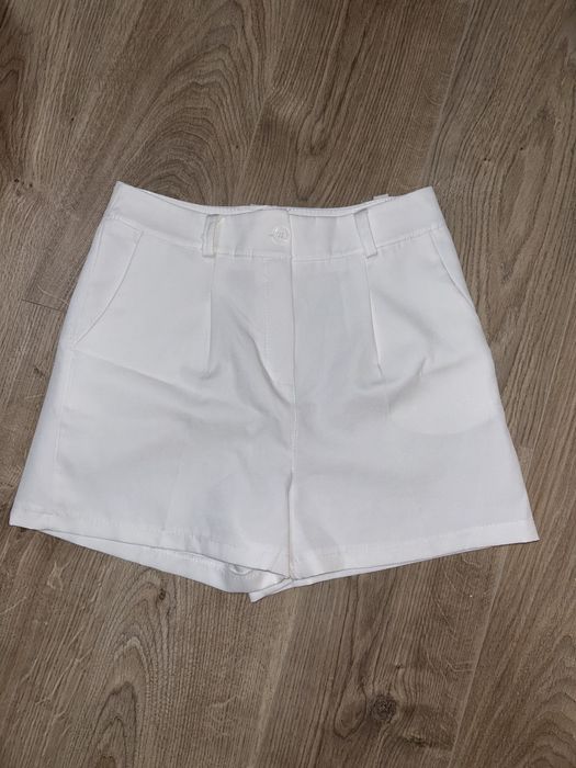 Къси панталони 10лв