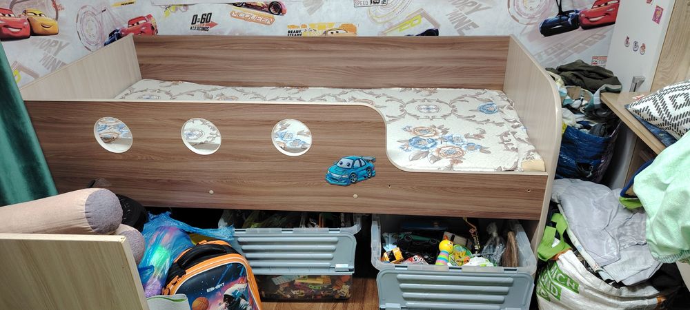 Кровать две в хорошем состоянии