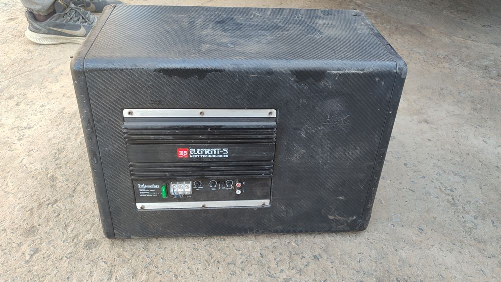 Сабвуфер с усилителем. Элемент 5