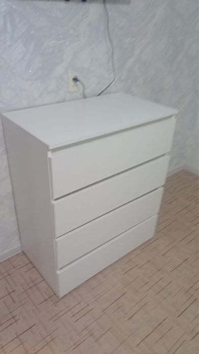 Продам тумбу в хорошем состоянии