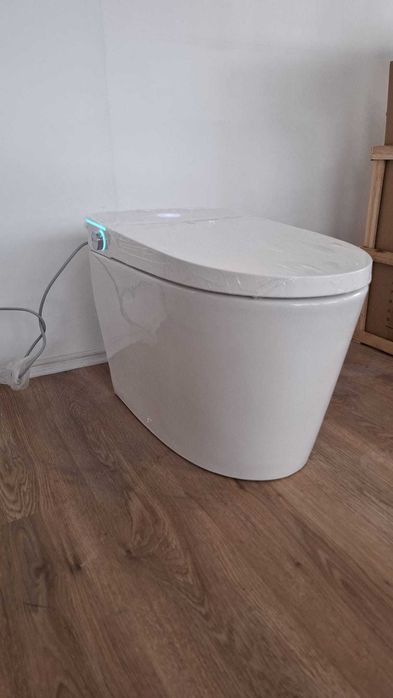 Vas WC SMART - capac automat, led, telecomanda