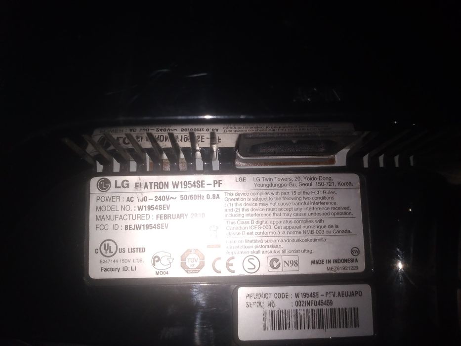 монитор LG Flatron W1954SE-PF
Модель: Flatron W1954SE-PF