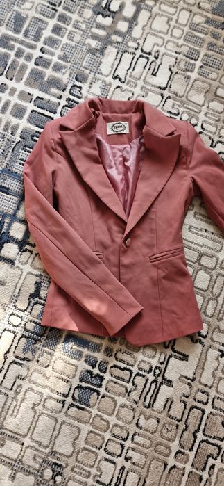 Ayollar uchun 36  s razmer