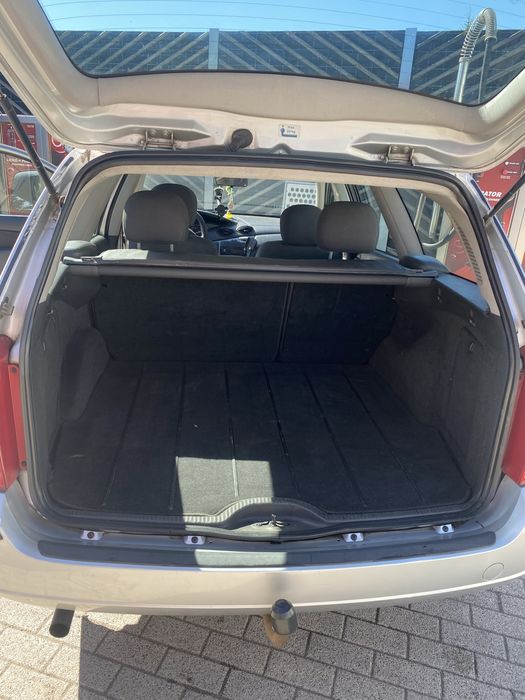 Ford focus 2002 1,4 benzina
