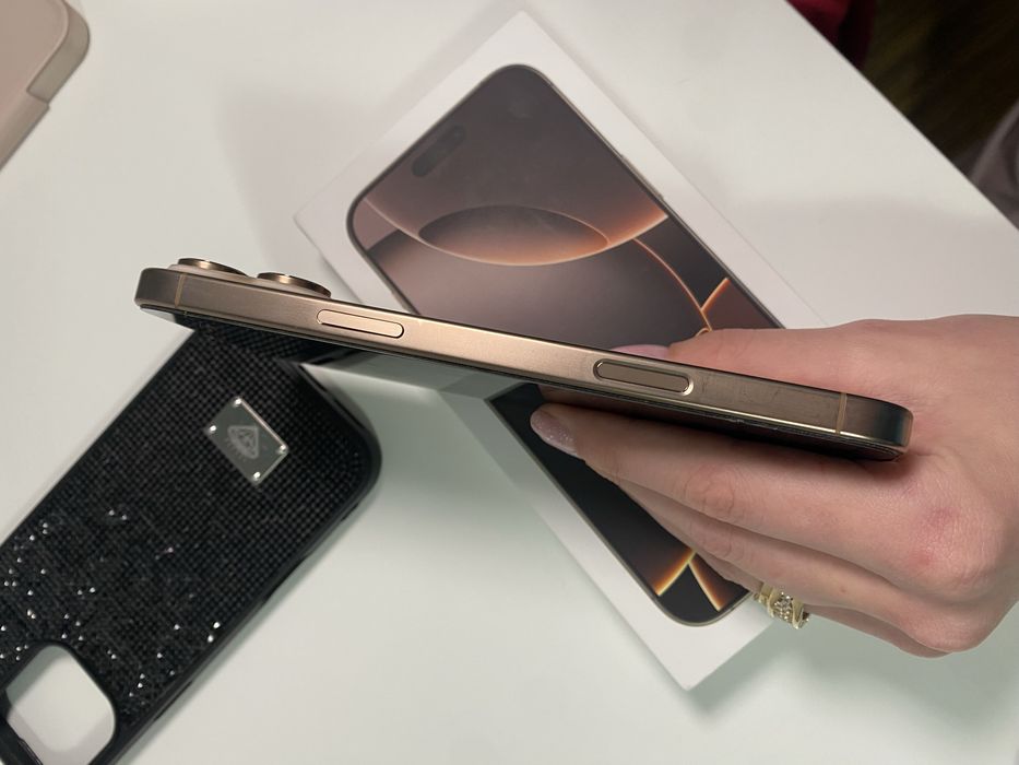 iPhone 16 pro max 256 GB