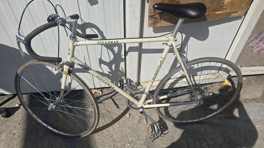Bicicleta cursiera Peugeot