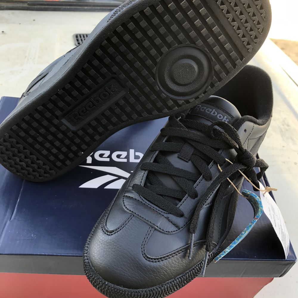 Reebok кросовка оригиналь