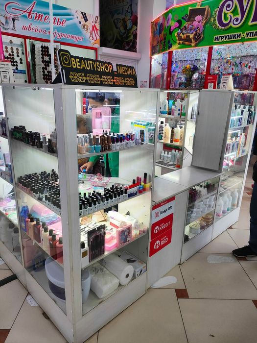 Продам мебель под косметику