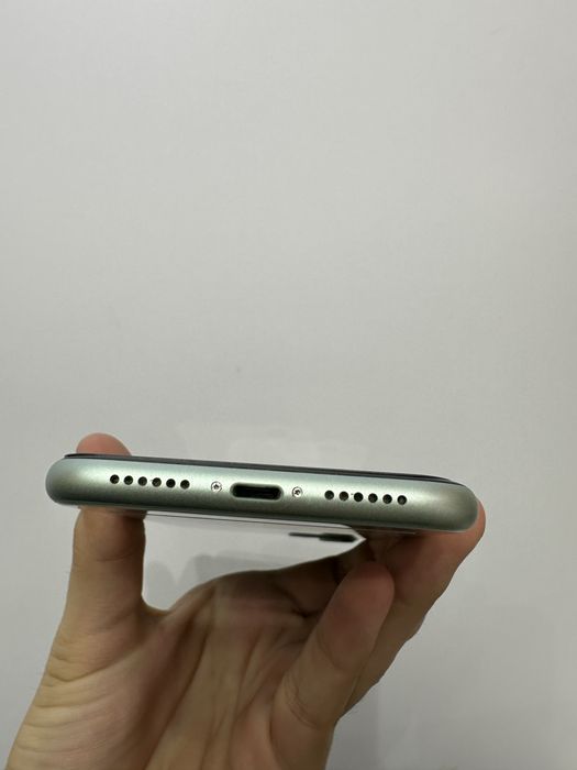 iphone 11 mint 128 gb 73%