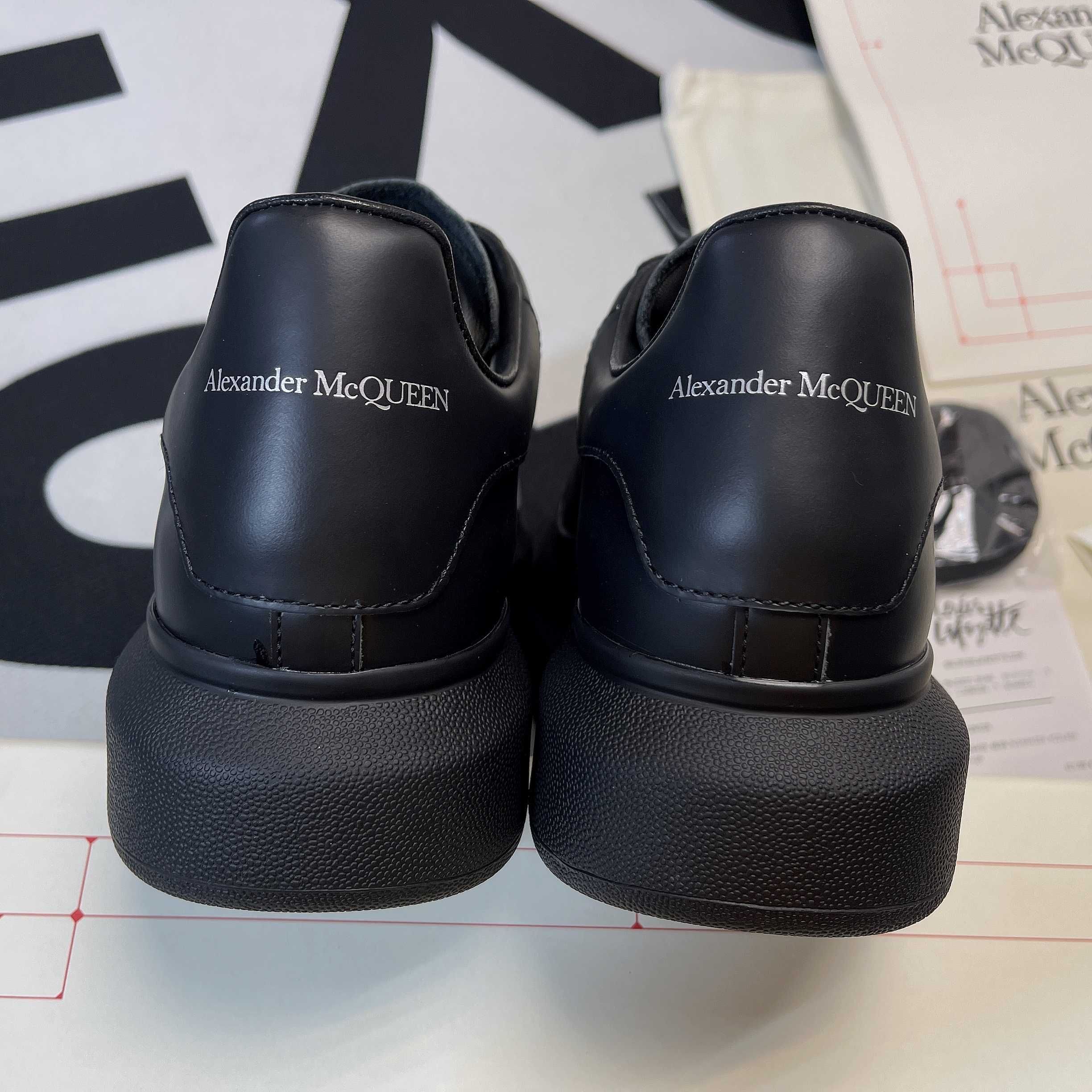 McQueen Sneaker Full Black (35-45)