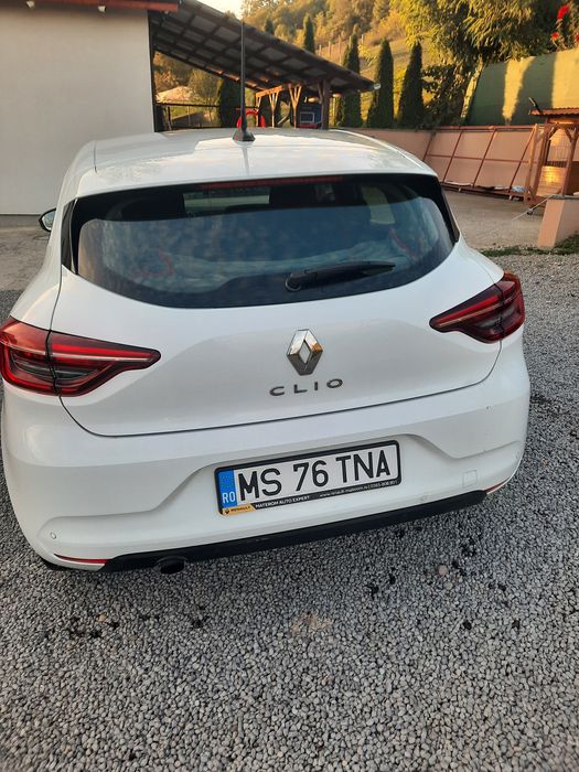 Renault clio 5 2020/11