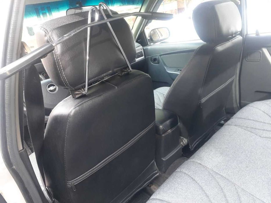 Нексия-2, Донс 1,6 в отличном состоянии (белый)