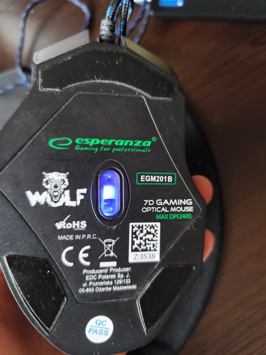 Очила за виртуална реалност и жична Gaming мишка