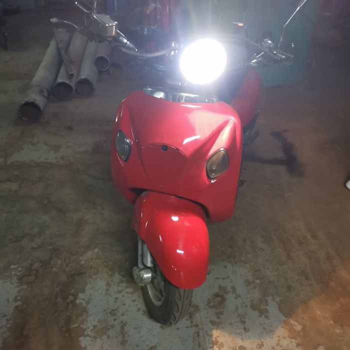 Scuter retro 49 cc cu toate actele valabile