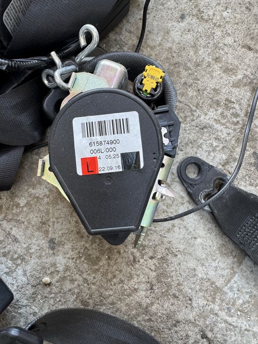 Centuri pretensionere fata Ford Focus 3 Mk3 C Max 2