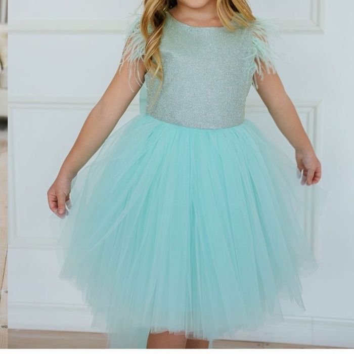 Продам платье на девочку