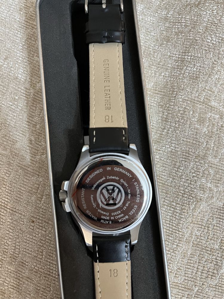 Оригинални часовници на Фолгсваген Голф