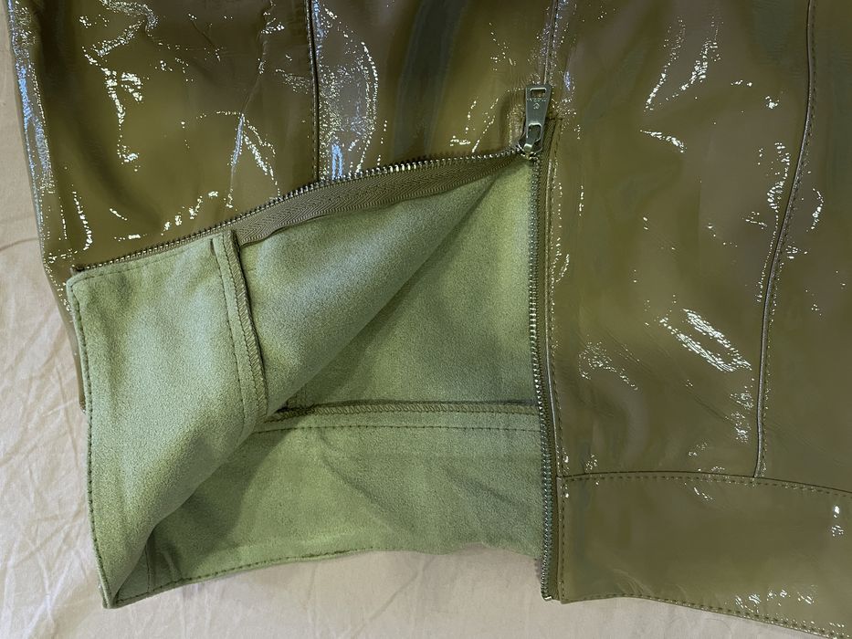 Латексова пола Motivi