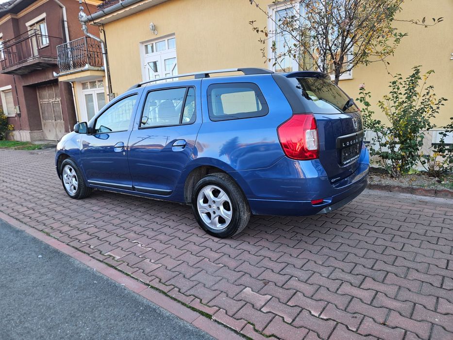 Dacia Logan 2013 Mcv 0.9 benzina special prestige clima navigație