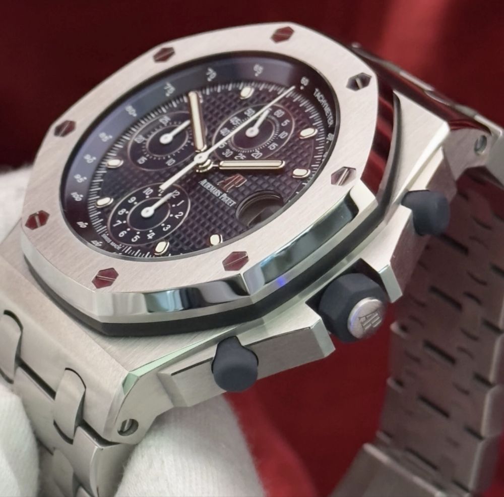 Часовник Audemars Piguet Beast