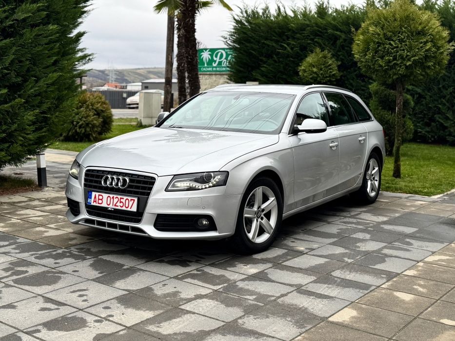 Audi A4 B8 An fab 2011 1.8benzina euro5 adus recent in tara 
Vand