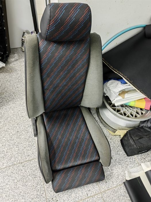 Recaro. Рекаро..