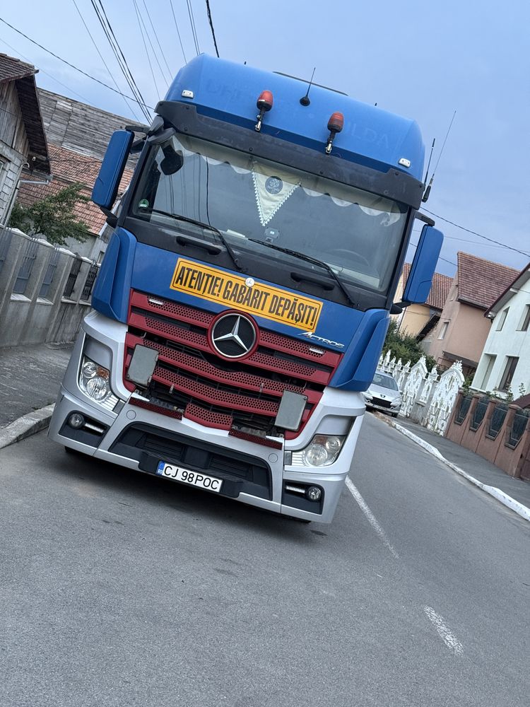 Mercedes‑Actros Mega, interior giga space 1845, 2012, km 1.080.000