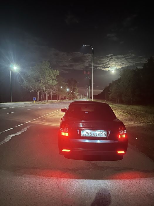 Приора продам срочно