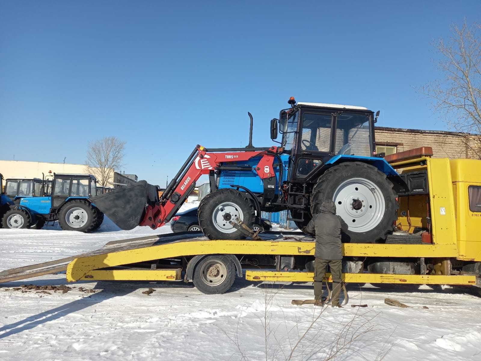 Погрузчик навесной фронтальный TURS-1000 Быстросъёмный.