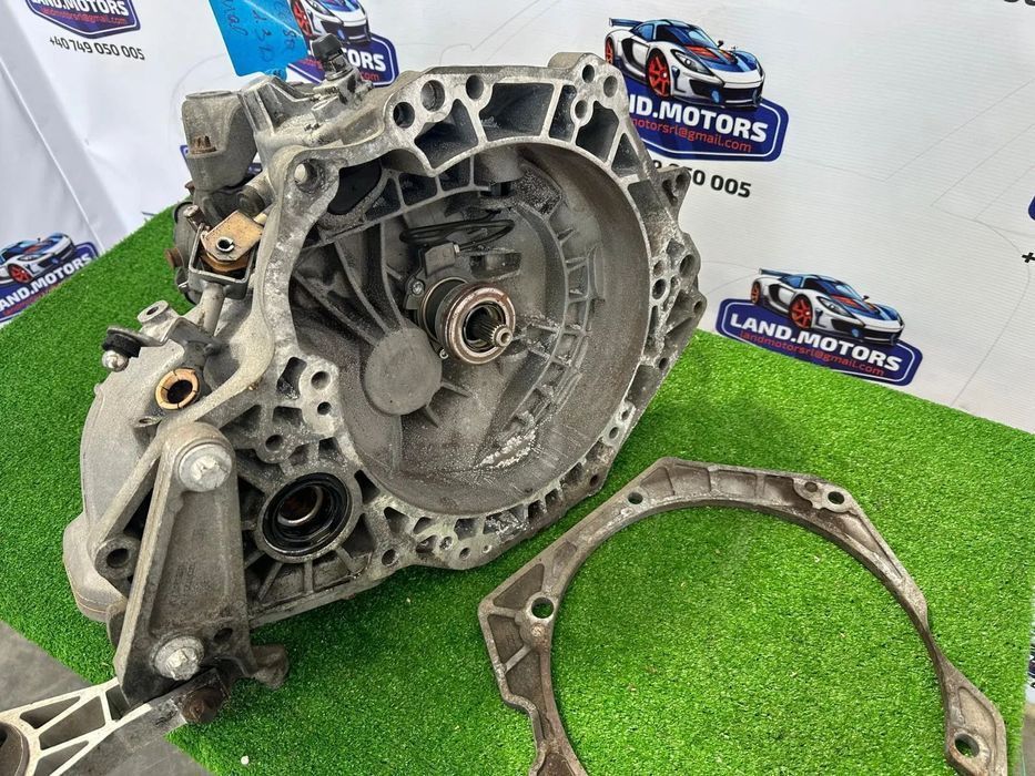 cutie de viteze manuala 5 trepte opel corsa d 1.3 diesel m7q / 24580688 / 20759