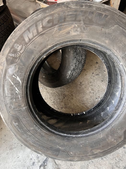 2 anvelope camion 385/55/22.5 , Michelin , DOT 2023 , 8-9 mm