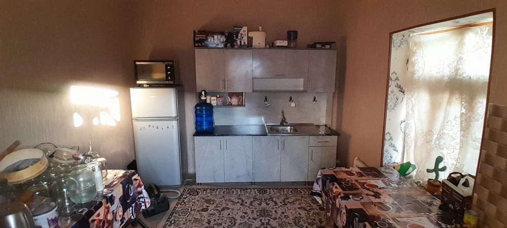 Eski shaxarda kojinni balnitsa tomonda