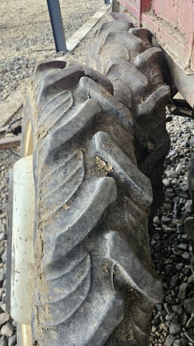 Roți tehnologice (înguste) 230/95 R32 sau 9.5R32