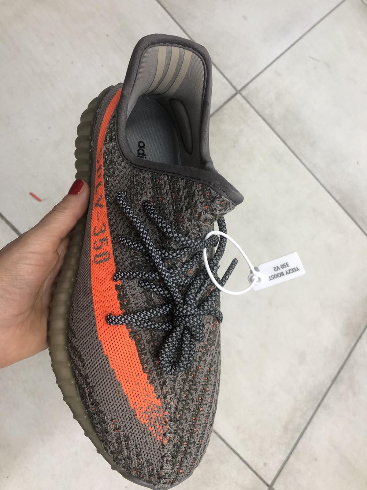 Adidas yeezy boost 350 v2 beluga,,