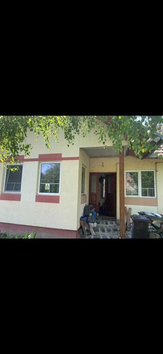 Casa de Vanzare!Refugiu perfect pentru familie, aproape de oraș!