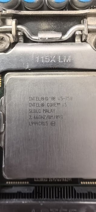 Материнская плата