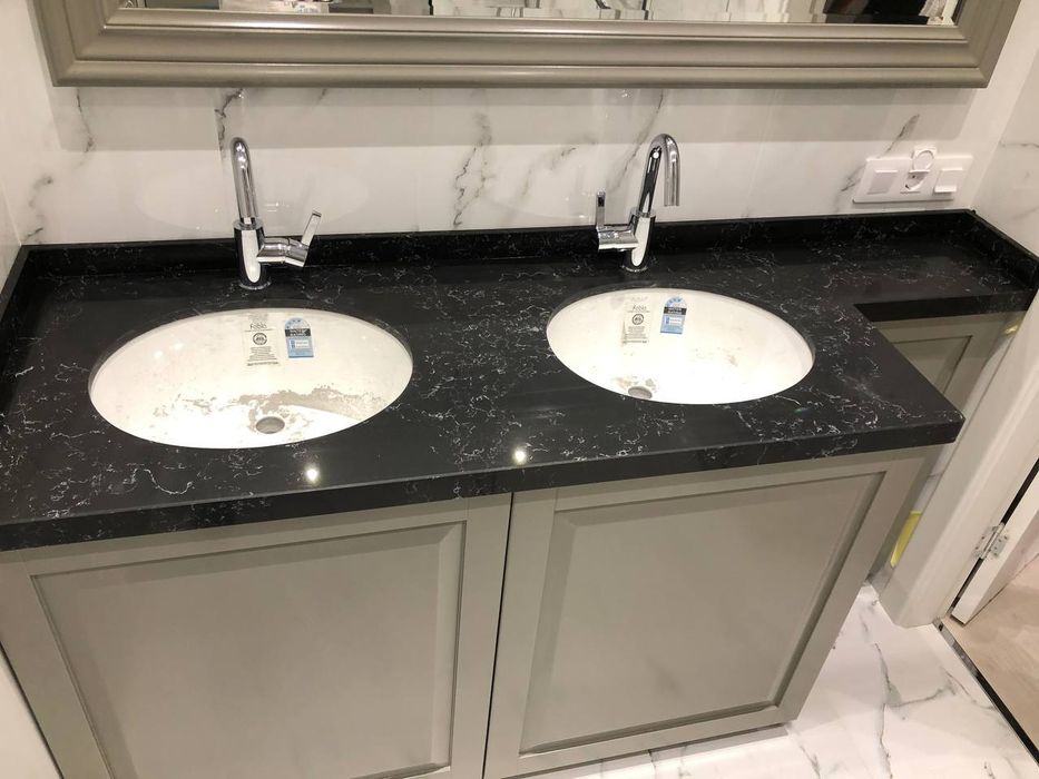 Столешницы из кварцевого камня
