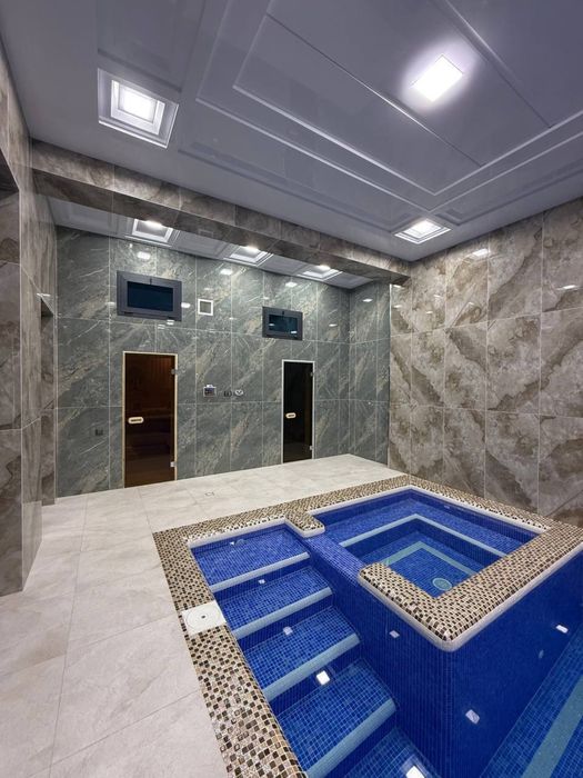 Продается шикарный дом 5 соток с бассейном и сауной