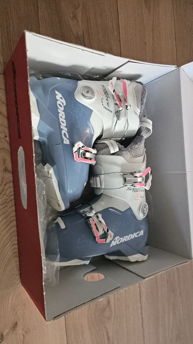 Clapari Nordica marimea 18,5 225mm